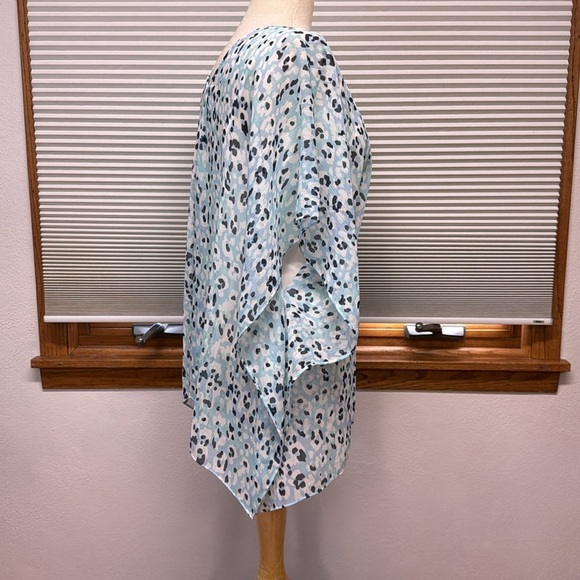 NYDJ NWOT Aqua Desert Cat Tranquility Chiffon Caftan Popover Top With Cami - Picture 5 of 10
